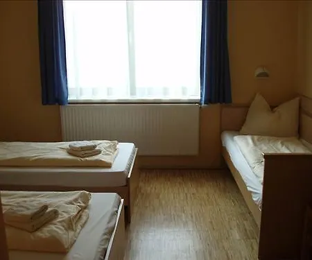 Otel Jufa 3*